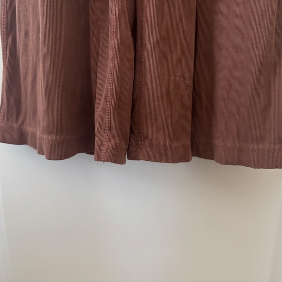Small, brown chesnut Vuori jumpsuit. - Picture 5 of 8